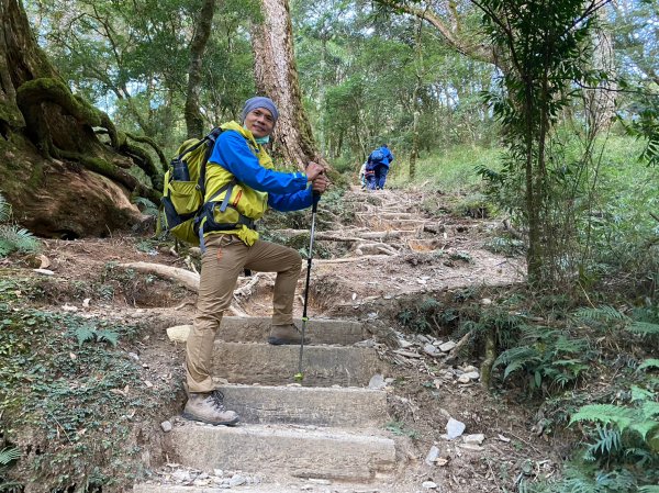 塔關山.關山嶺山【給錢死不要給人死之一日南橫雙星】2037108