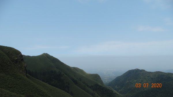 經不住陽光和遠處山頭的誘惑 !869655