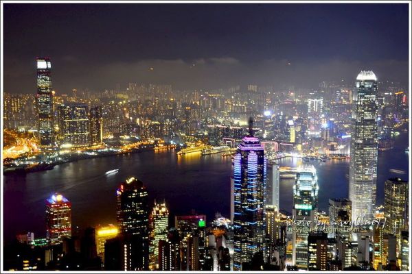 　香港太平山山頂環迴步行徑+百萬夜景136080