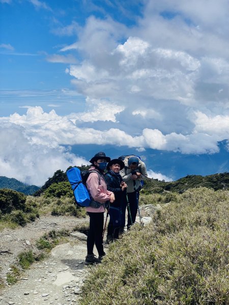 2022/06/02-2022/06/03(兩天一夜-嘉明湖/向陽山/三叉山)1728649