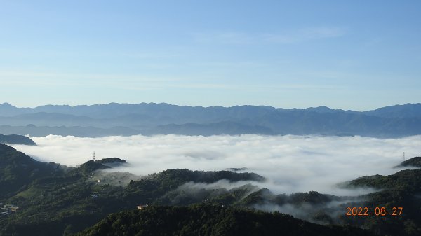 石碇二格山雲海流瀑+十三股山(永安社區)+獵狸尖(梅樹嶺山706M)8/271821613