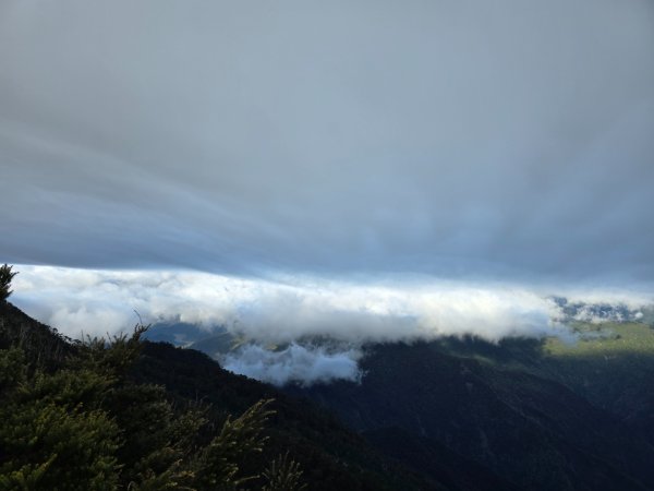 北大武山（喜多麗斷崖）雲海、雲霧、耶穌光之美2467678