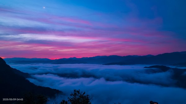 跟著雲海達人山友追雲趣 #琉璃光雲海 #火燒雲雲海 5/92782972
