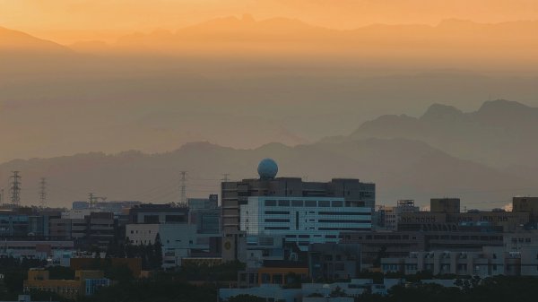 【台灣健行】遙望大霸，竹露清風，滿城盡帶黃金甲2680898