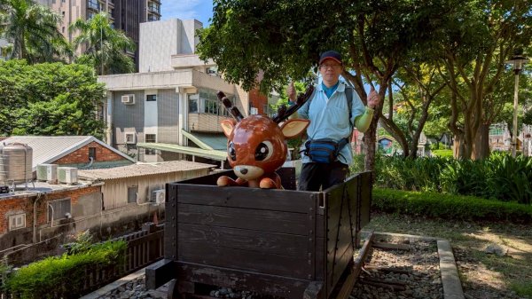 114.09.13牛埔山-石灰坑山-望湖山-大棟山之旅(一)2884433