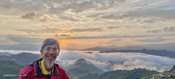 跟著雲海達人山友追雲趣-石碇趴趴走，星空夜景/曙光日出/雲海12/72368951