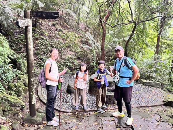 〽️11/17(日)南庄獅頭山🦁(小百岳)~九九步道O型⛰️順遊南庄老街2649553