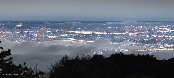 #陽明山 #琉璃光 #紅斑蛇 #新店四十份 #雲瀑 #翡翠水庫壩頂 #日出 #雲海 4/16&183037619