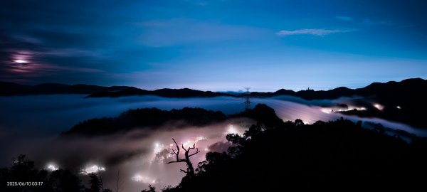 跟著雲海達人山友追雲趣 #琉璃光 #雲海流瀑 #日出雲海 #火燒雲 6/102808483