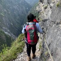 鳥瞰燕子口的錐麓古道與失敗的水濂洞