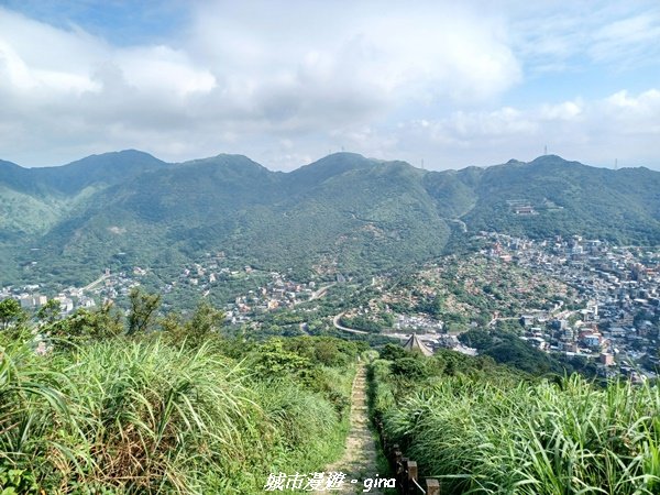 【新北瑞芳】黃金山城好展望。 小百岳基隆山x九份老街2847164