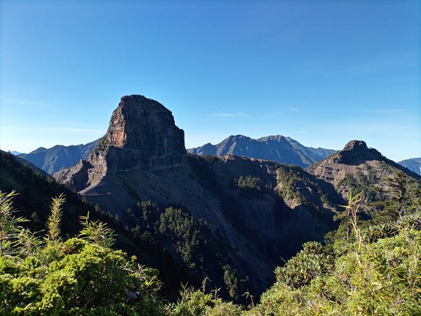 獨行於大霸群峰之間1854413