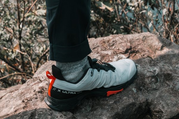 Salomon X ULTRA 4開箱，登山鞋就應該這麼好看