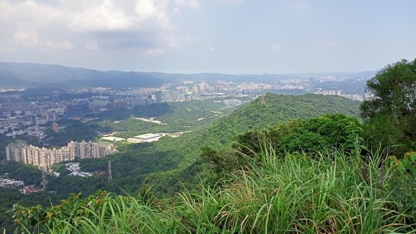 【臺北大縱走 6】輕鬆漫遊挹翠山莊至中華科技大學,【小百岳集起來】#013 南港山1471145