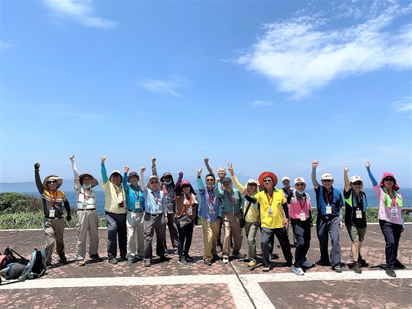 110.0512 基隆嶼登島登塔繞島三合一1385452