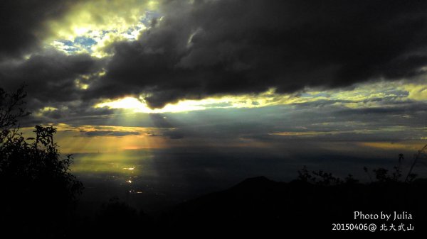 北大武山 雨後的夕陽雲海與日出879111