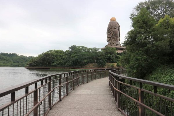 小百岳NO.29 苗栗獅頭山。獅山古道 茶園坪步道。峨眉湖環湖步道〔苗栗〕貓狸山公園 功維敘隧道2253632