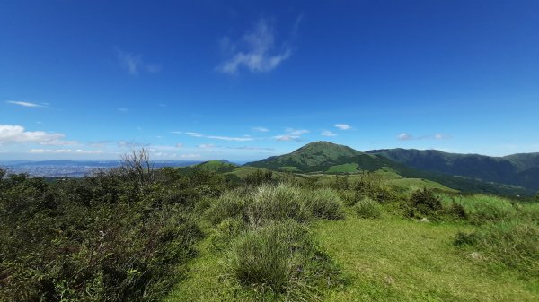 臺北大縱走3：擎天崗、頂山石梯嶺步道669867