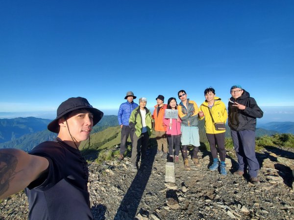 硬邦邦四天「雪山西稜」全記錄！大雪山黃金稜線必訪1451364