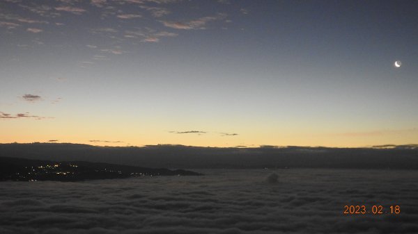 觀音山日出雲海+觀音圈+下弦月+曙光火燒雲&太平濱海步道晚霞海霧&琉璃光2/182035162