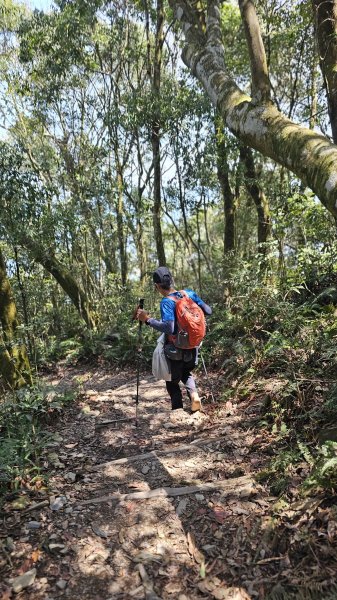 【赤腳闖魔王，好神啊！💪】第21次下尾寮山⛰️。沒事來走就對了💪💪3052435