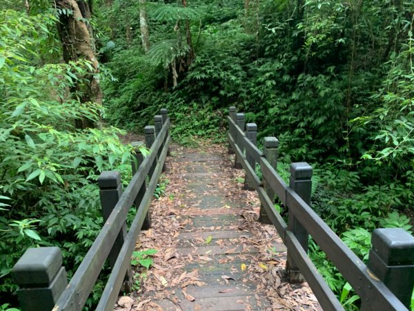 大湖馬拉邦山（小百岳）1065715