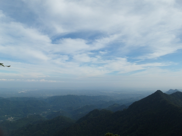 小百岳第33座苗栗獅潭仙山之三角點已遺失88249