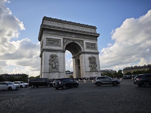 2025_0423 倫敦馬拉松順遊西歐 D5c(法國巴黎-凱旋門)2787205