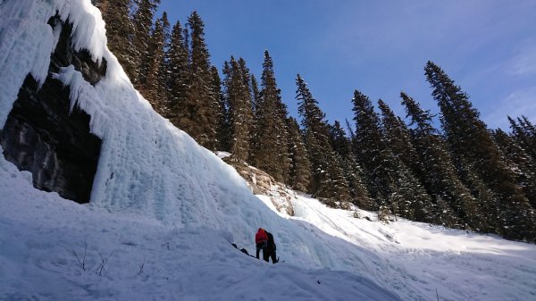 Ice climbing in canada banff525248