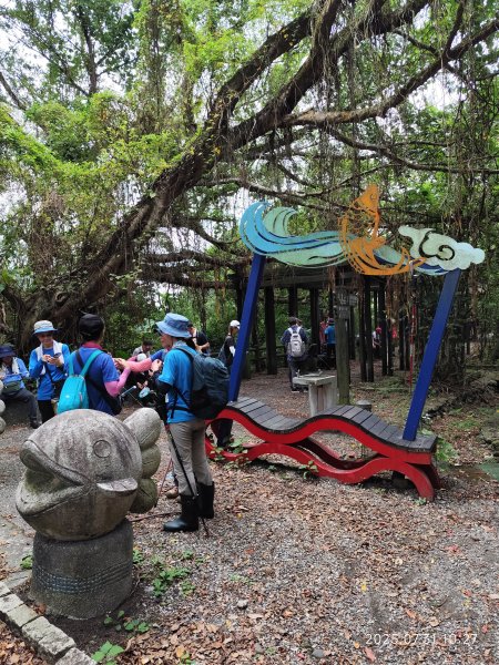 大湖公園→大溝溪生態治水園區→圓覺寺步道→圓覺瀑布→圓覺寺→鯉魚山步道【臺北大縱走 4、臺北健走趣】2849133