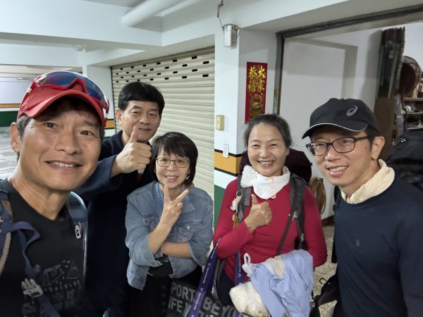《走進人倫林道深處｜西巒大山三天兩夜・在森林裡慢慢前行》3085914