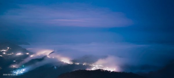 #二格山 #霧裡看花 #琉璃光 #曙光 #日出 #雲瀑 #雲海流瀑 10/142914021