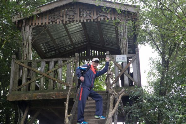 關西赤科山 東獅頭山連走218811