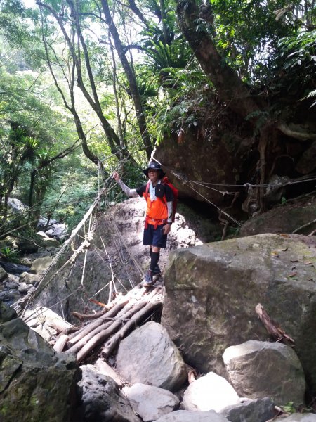 108.08.17 三峽  雲森瀑布654727