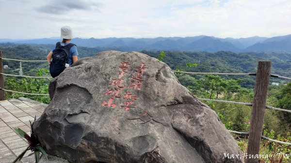 《苗栗》遺落莊園｜墨硯山步道O繞202310222322880