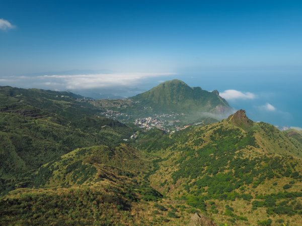 [新北]黃金三稜：無耳茶壺山、半平山、燦光寮山519397