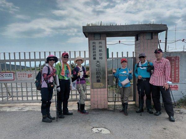 【臺北大縱走 2+1】鞍部→大屯山主、南、西峰連走→面天坪→清天宮2242903