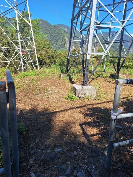 上谷關山202511202940857