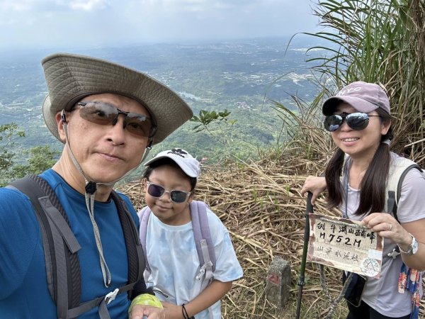 20251025 小百岳竹子尖山及刣牛湖山2925027