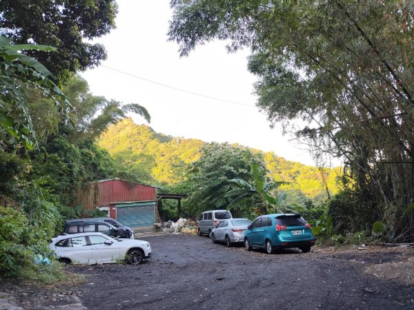 微笑山線：【天上山系】烘爐地土地公段：外南勢角山2963532