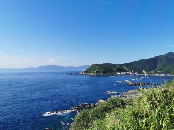 鼻頭角步道-登高眺望壯闊海岸、燈塔與稜谷1033704