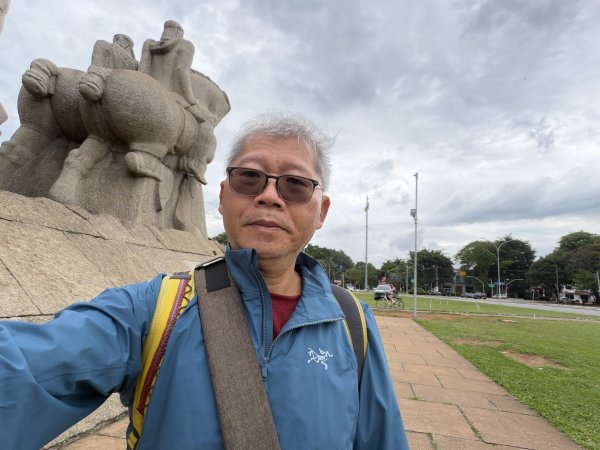 [紐約馬之行-70] 2025_1116 先鋒旗手紀念碑2956893