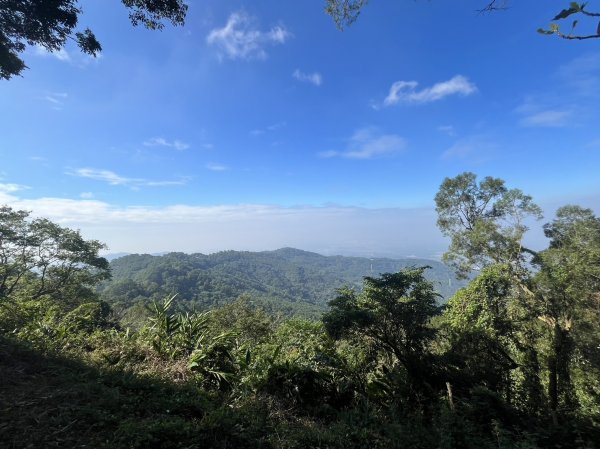 屏東春日鄉力里山2374572