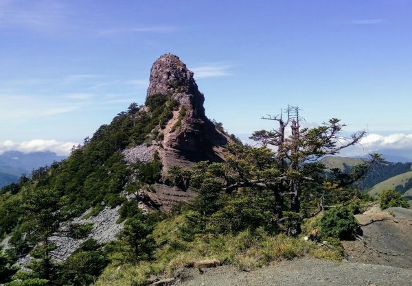 世紀奇峰大霸尖山、小霸尖山、伊澤山、加利689875