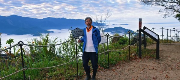 二訪馬拉邦山，解鎖 #琉璃光雲海 #日出雲海  #血月 #斜射光 #楓葉紅了！2668595