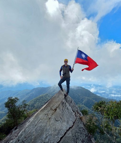 【元旦首登｜橫鳶稍縱走】