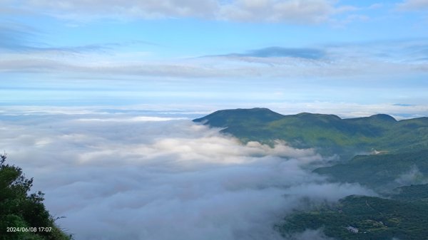 小觀音山雲海&夕陽晚霞&金雞&閃電來襲6/82519371