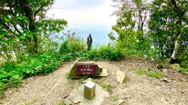 刣牛湖山(小百岳#70)2730742
