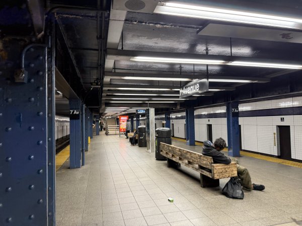 [紐約馬之行-01] 2025_1031 領紐約馬拉松物資2940484