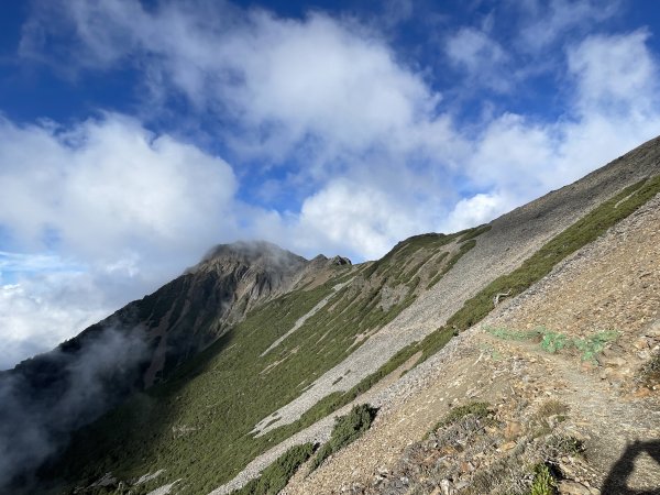 玉山後四 -鹿山 2024 10/18 三天兩夜2865426